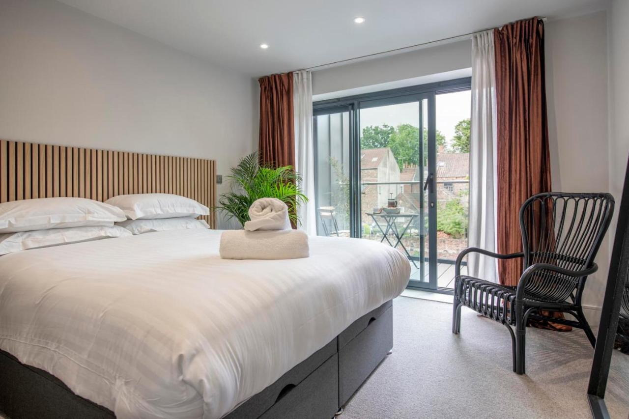 The Quadrant - The Carillon Suite York Exterior photo